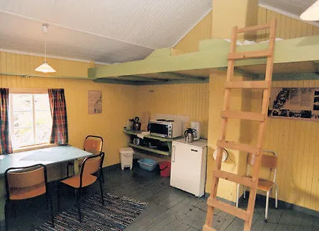 Camping Nusfjord Rorbuer 3*