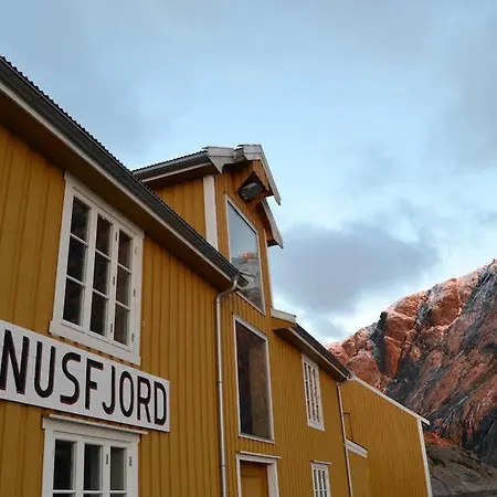 Kemping Nusfjord Rorbuer 3*